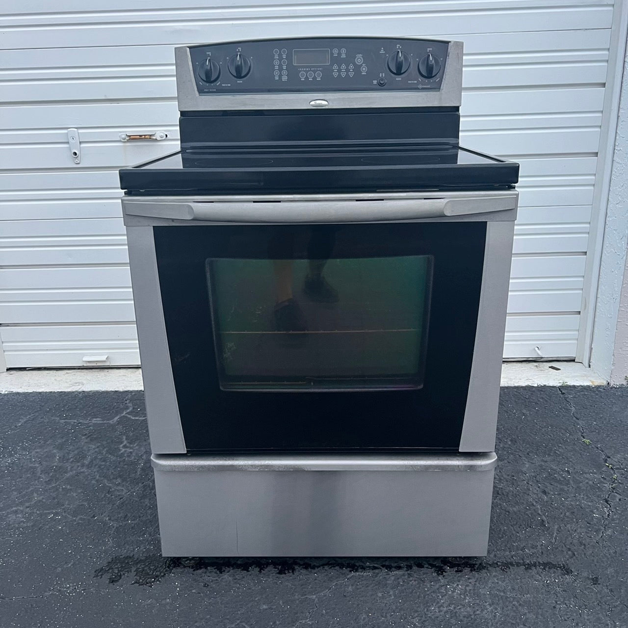 Whirlpool Stainless Steel Electric Stove Whirlpool Stainless Steel Electric Stove